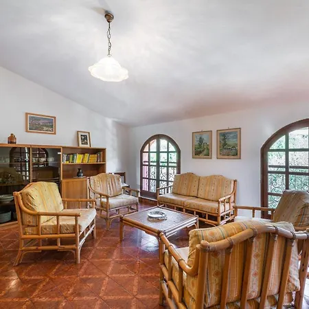 Nina Holiday home Domus De Maria